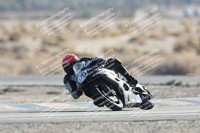 media/Dec-07-2025-CVMA (Sun) [[3e7d2de5dc]]/Race 12- Formula 40 MW and LW/